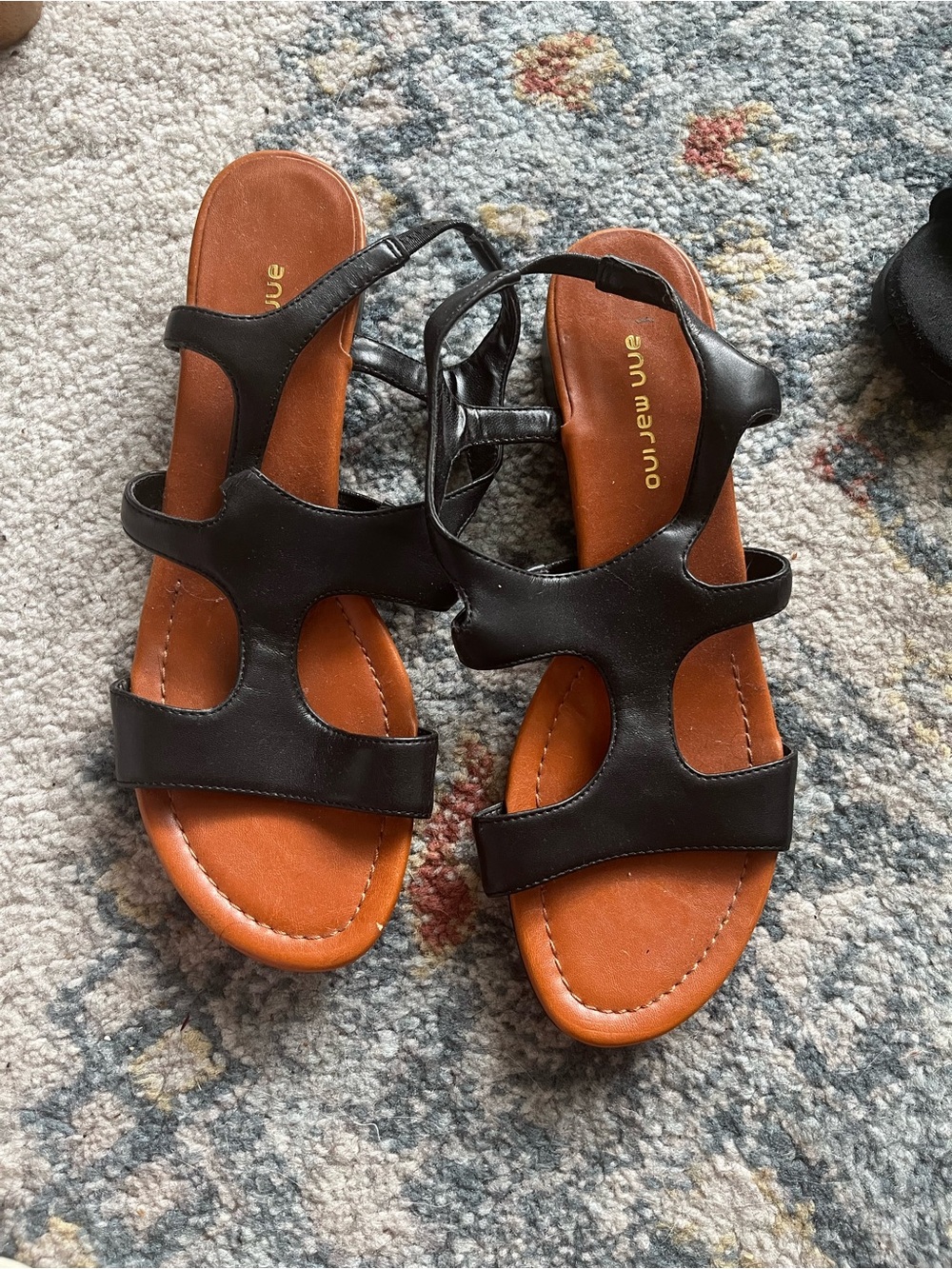 Ann Marino Black Strappy Sandals with Tan Footbed
